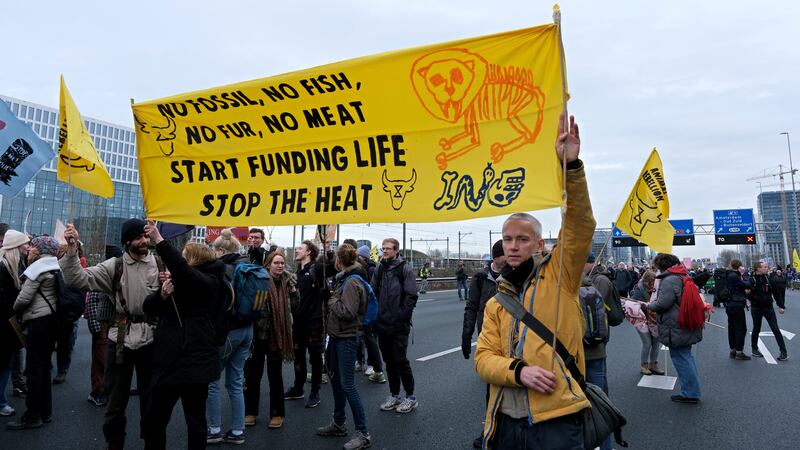 Climate activists block the main highway around Amsterdam (AP Photo/Patrick Post)