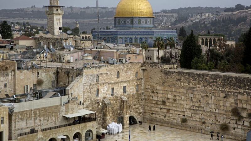 The Western Wall and the Dome of the Rock, some of the holiest sites for for Jews and Muslims, in Jerusalem&#39;s Old City 