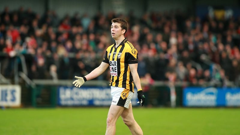 A Stephen Kernan goal and a Martin Aherne point for Crossmaglen forced extra-time&nbsp;against Kilcoo, and holders&nbsp;<span style="color: rgb(37, 37, 37); font-family: ReithSans, Arial, Helvetica, freesans, sans-serif;">Cross' looked to have snatched victory when they went two up in the extra period.&nbsp;</span><span style="color: rgb(37, 37, 37); font-family: ReithSans, Arial, Helvetica, freesans, sans-serif;">But two long-range frees converted by Darragh O'Hanlon for the Down champions earned them a 1-12 to 2-9 draw</span>