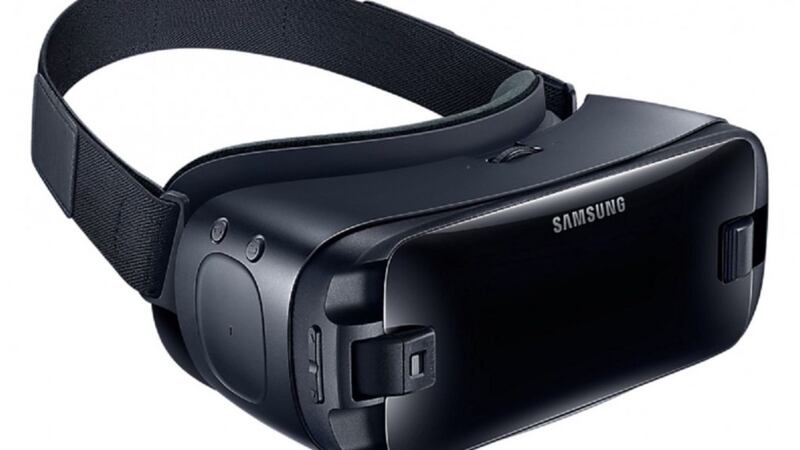 Gear VR headset users will now be able to stream what they see to a TV for others to experience it too.