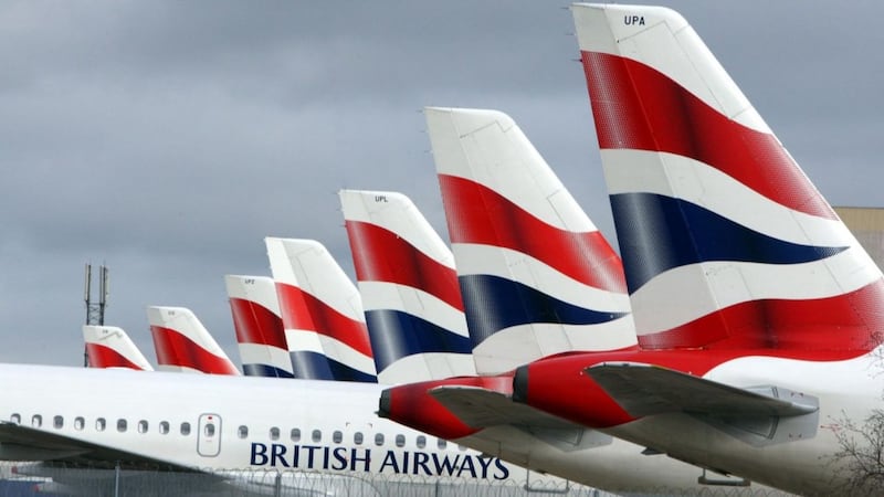Passengers have been told not to travel to the London airports due to “extreme congestion”.