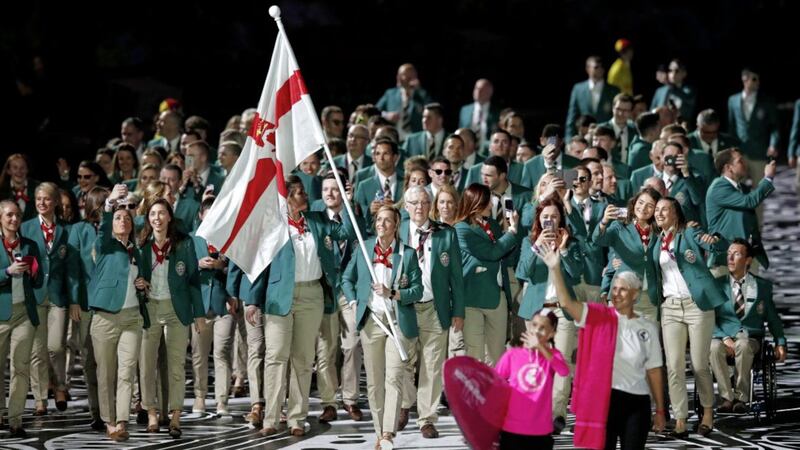 Northern Ireland s flag bearer Caroline O&#39;Hanlon leads the team out during the Opening Ceremony for the 2018 Commonwealth Games 