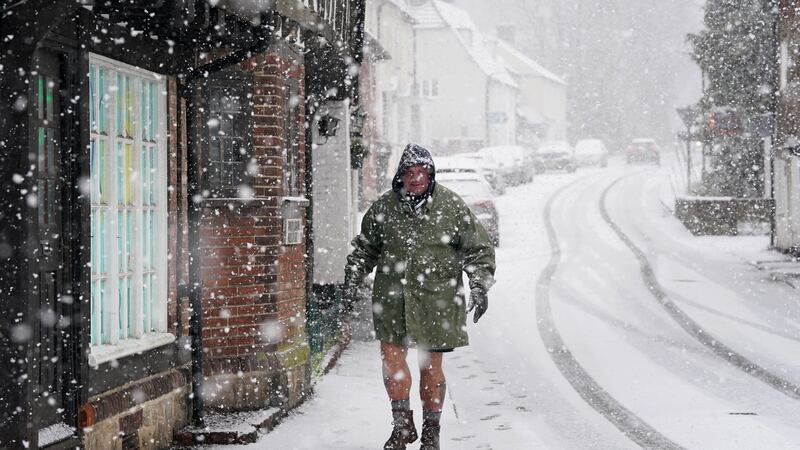 Deputy chief meteorologist David Hayter said a northerly airflow will bring arctic air to the UK from Sunday, with snow showers focused around Northern Ireland and northern areas of Scotland