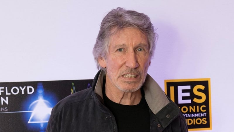 Roger Waters: I would consider playing concert on US-Mexican border