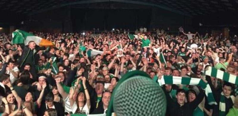 The crowd at a Wolfe Tones gig in Glasgow