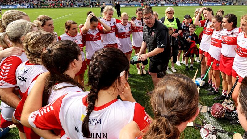 PJ O'Mullan talks to the Derry players ahead of their drawn All-Ireland final against Meath back in August. Picture by INPHO