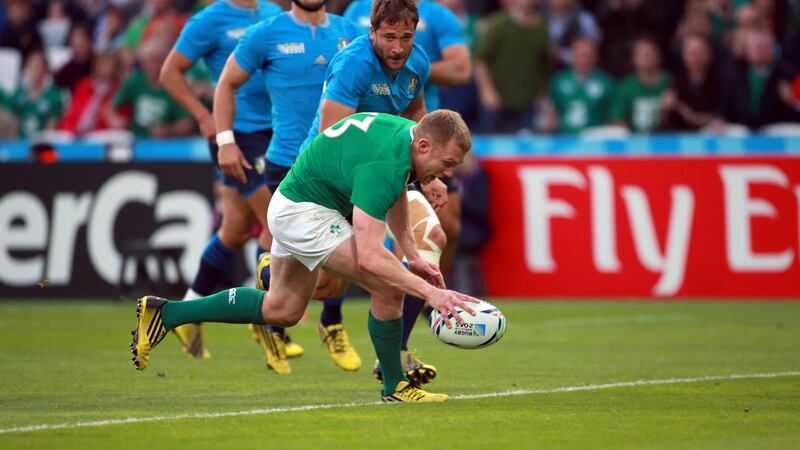 Keith Earls scores the only try of the game in Ireland's 16-9 Pool D win over Italy