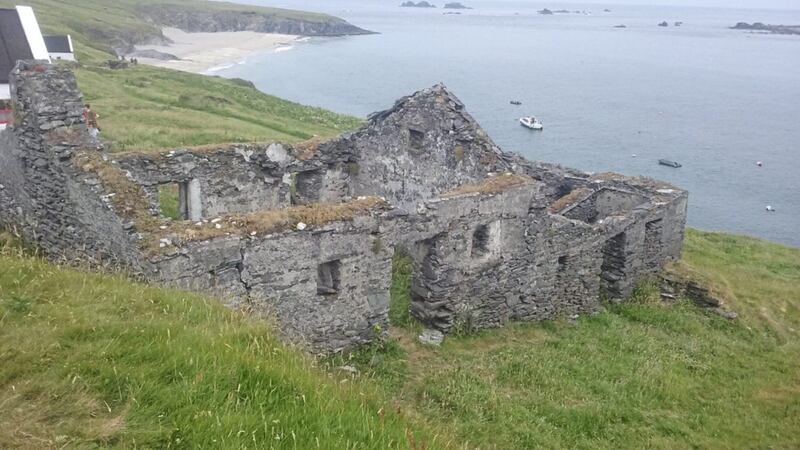 The ruins of the evangelical mission school on Great Blasket 